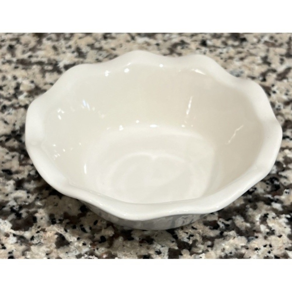 Emile Henry Ivory Fluted Ruffled Small‎ Pie Dish Bowl 5.5" Made France 61.22 DA7
